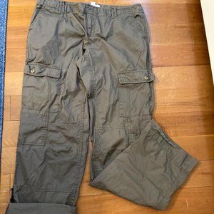 Banana Republic cargo pant/capri lightweight popli